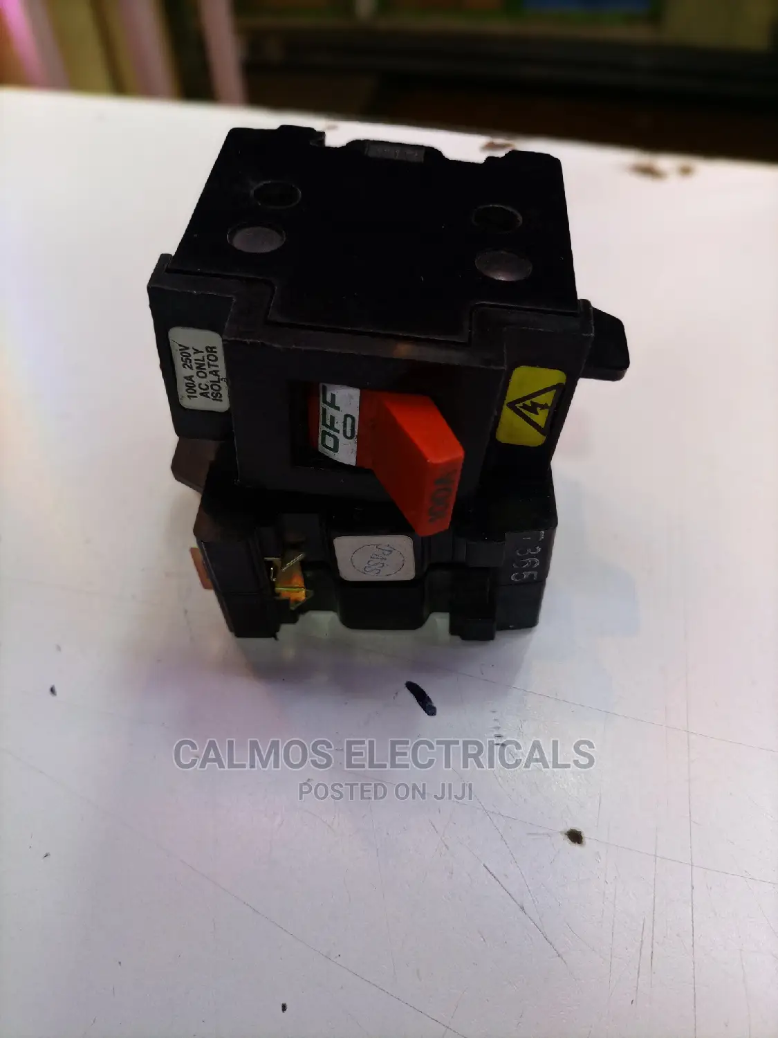 Main Switch Mem