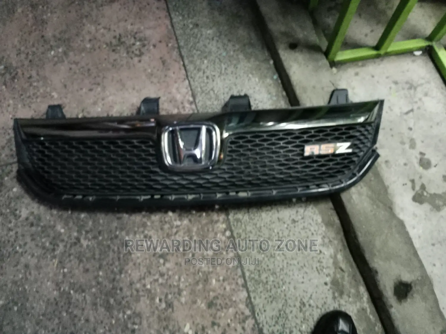 Honda Stream Grille.Rsz.