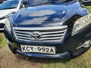 Toyota Vanguard 2012 Black