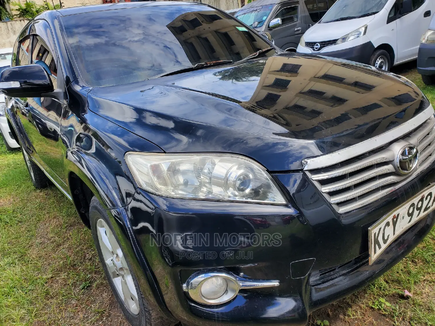 Toyota Vanguard 2012 Black