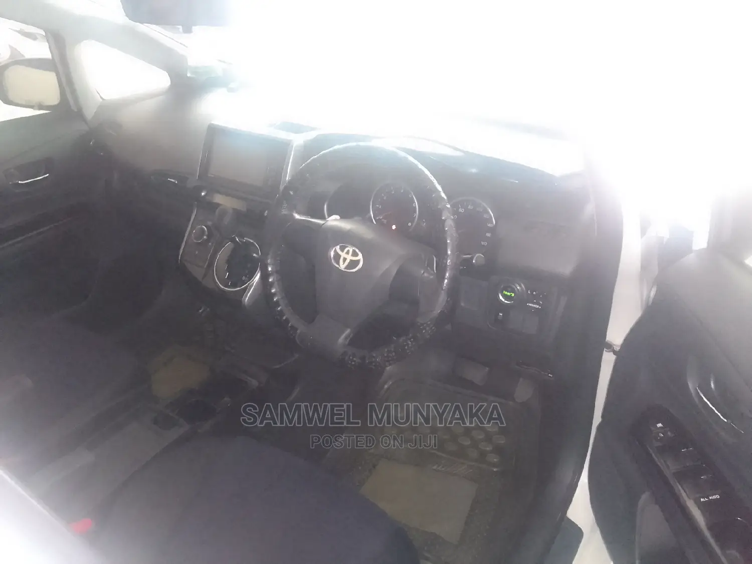 Toyota Wish 2013 White