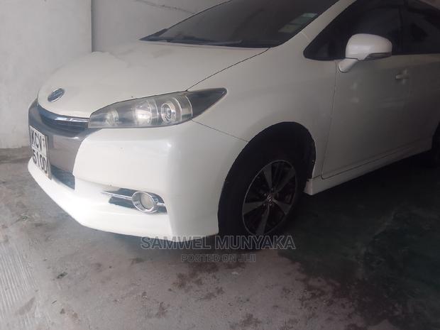 Toyota Wish 2013 White - thumbnail 4