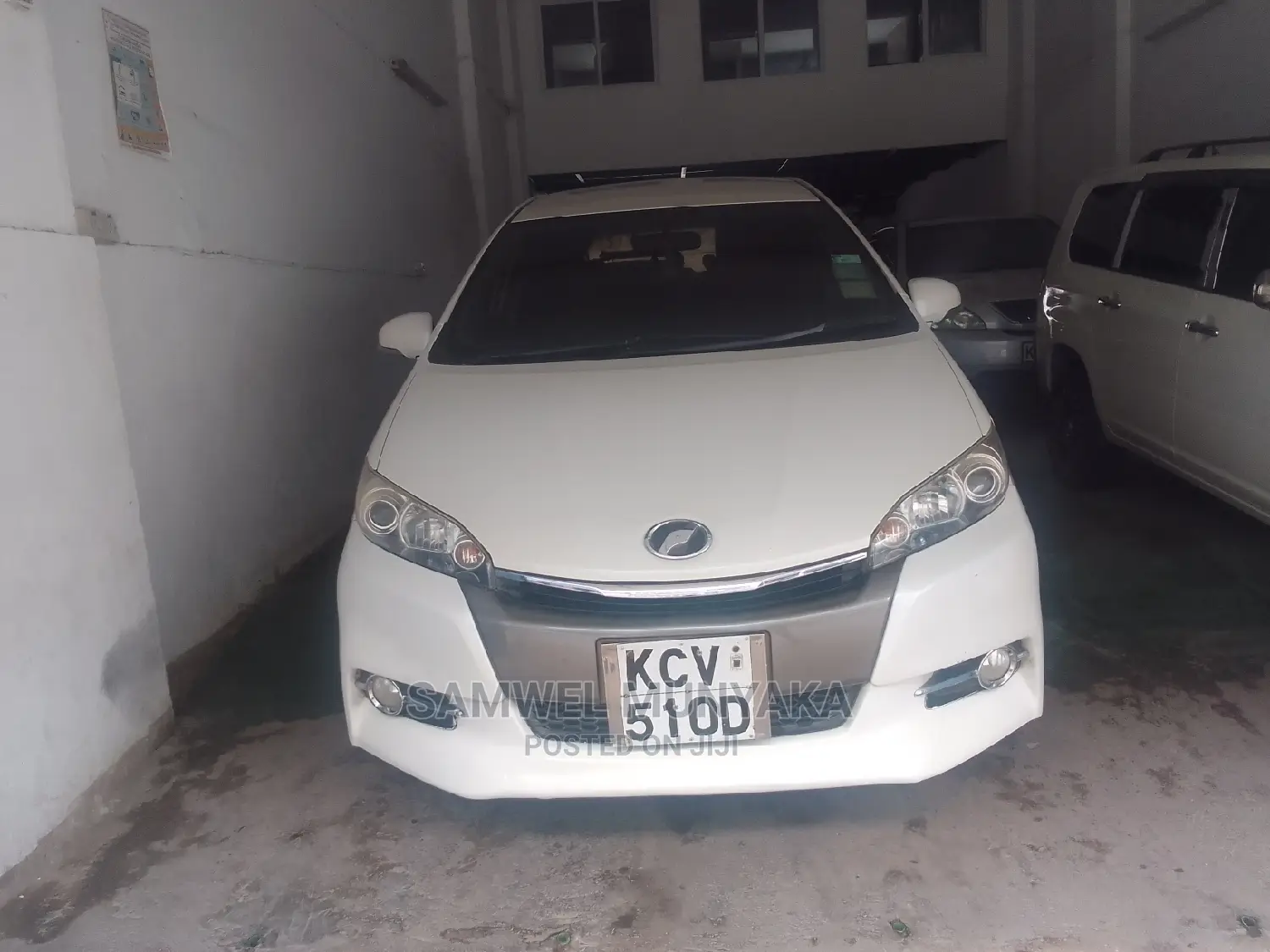 Toyota Wish 2013 White