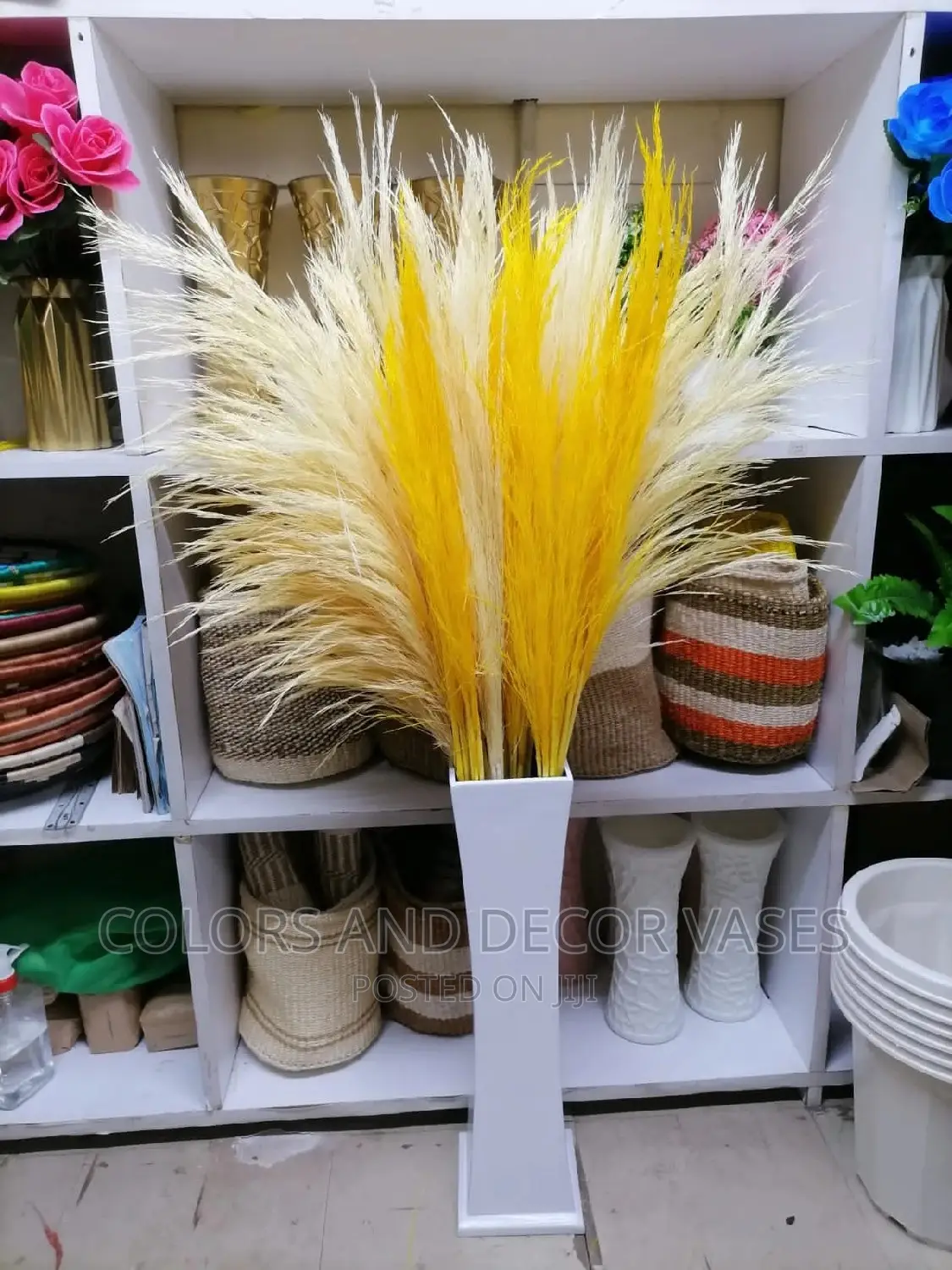 Artificial Pampas Grass Plus Wooden Vase
