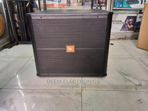 JBL Powered Bass Speaker 18inch - main view