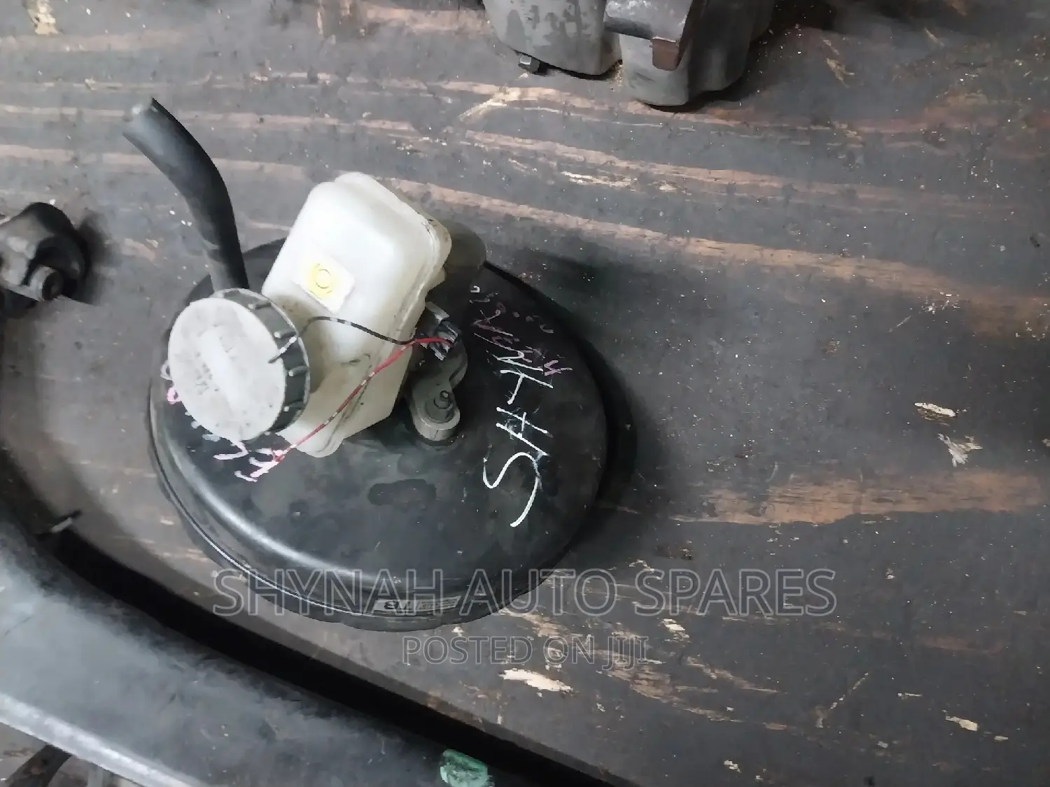 Brake Master Cylinder and Booster Complete Suzuki Escudo