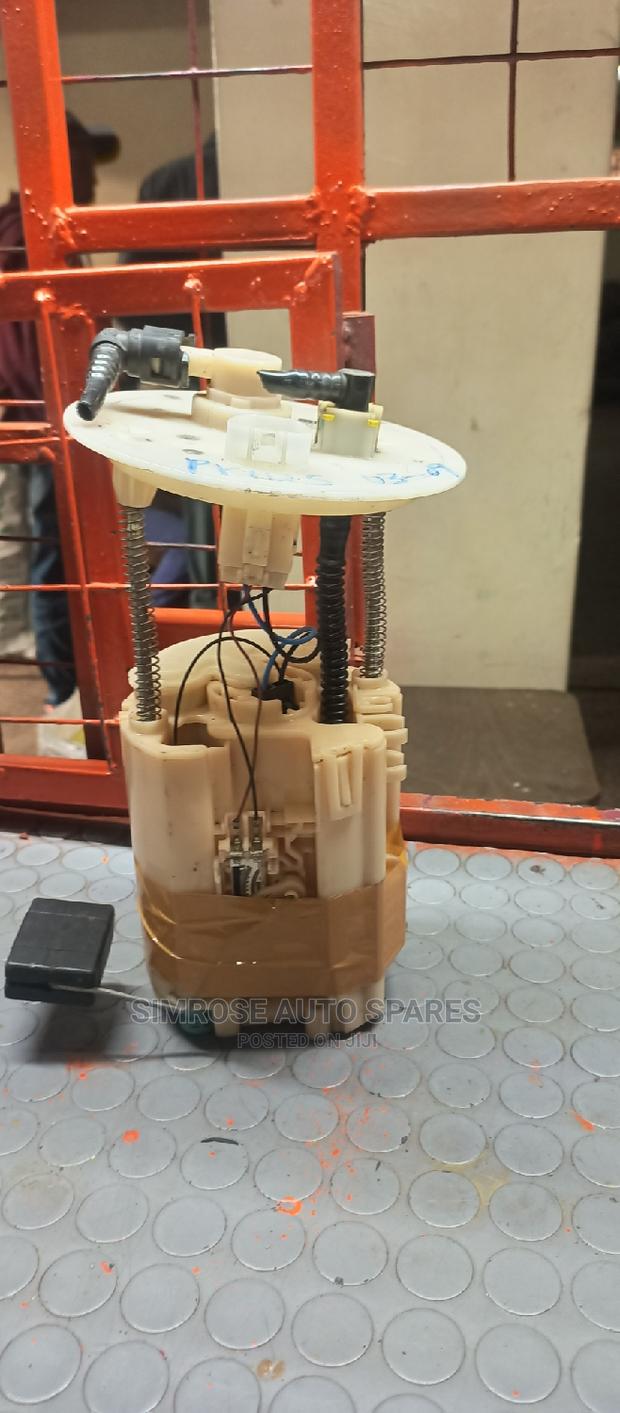 Fuel Pump for Toyota Prius. - thumbnail 2
