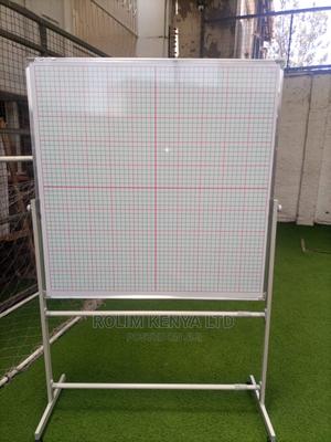 Graph Board With Portable Wheeled Stand 4ftx4ft Gridboard - main view