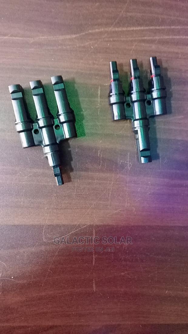 Mc4 Connector 3 by 1 - main view