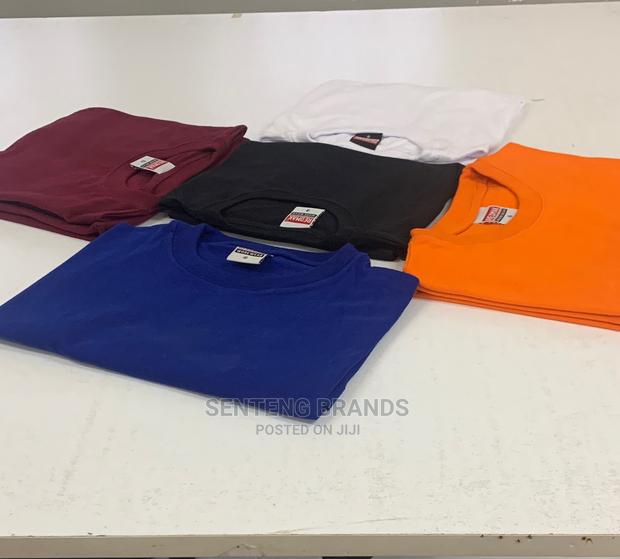 Plain Tshirt - thumbnail 2
