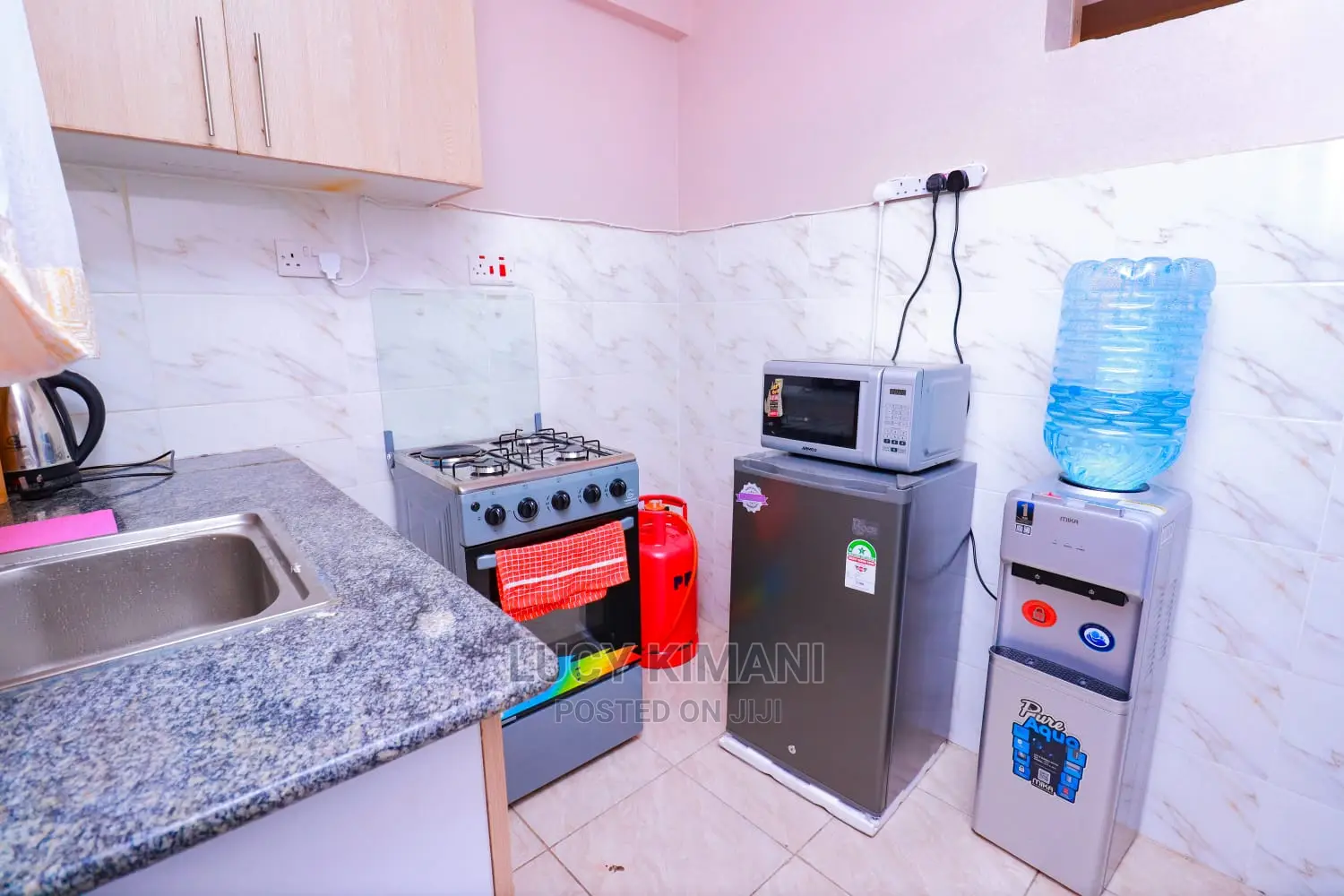 Air BNB Studio Apartment, Liberty Gardens in South B