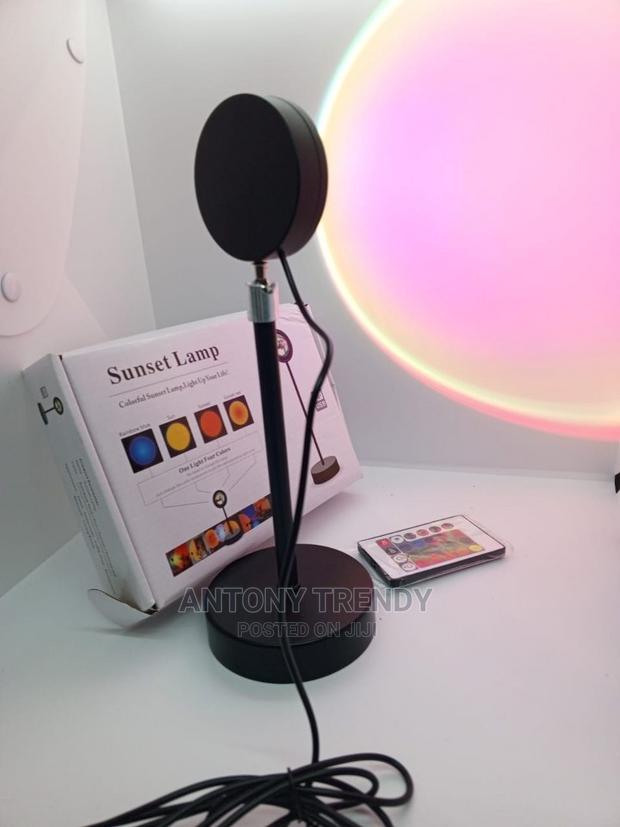 16 Colors Romantic Visual Mood Lighting Lamp - main view