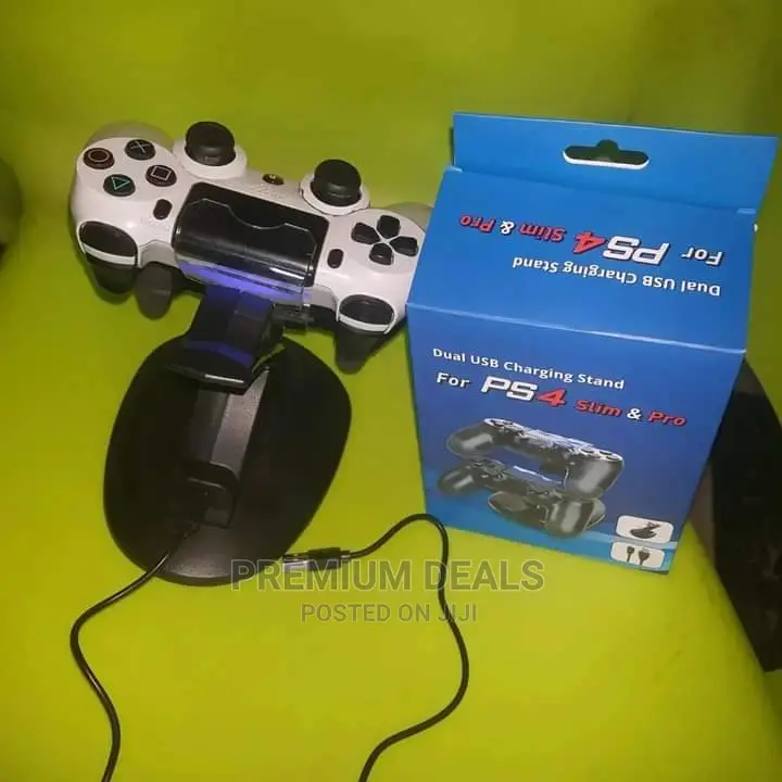 Controller Dual Charging Dock