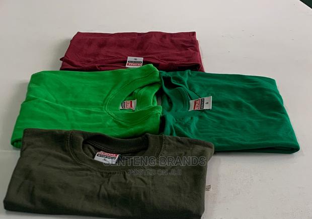 Plain Tshirt - thumbnail 2