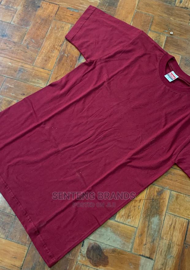 Plain Tshirt - thumbnail 3