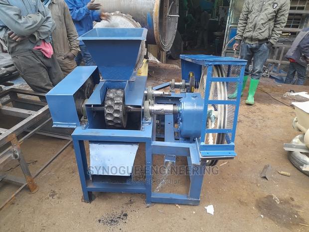 Roller Ball Press Pillow Shape Charcoal Briquette Machine - thumbnail 4