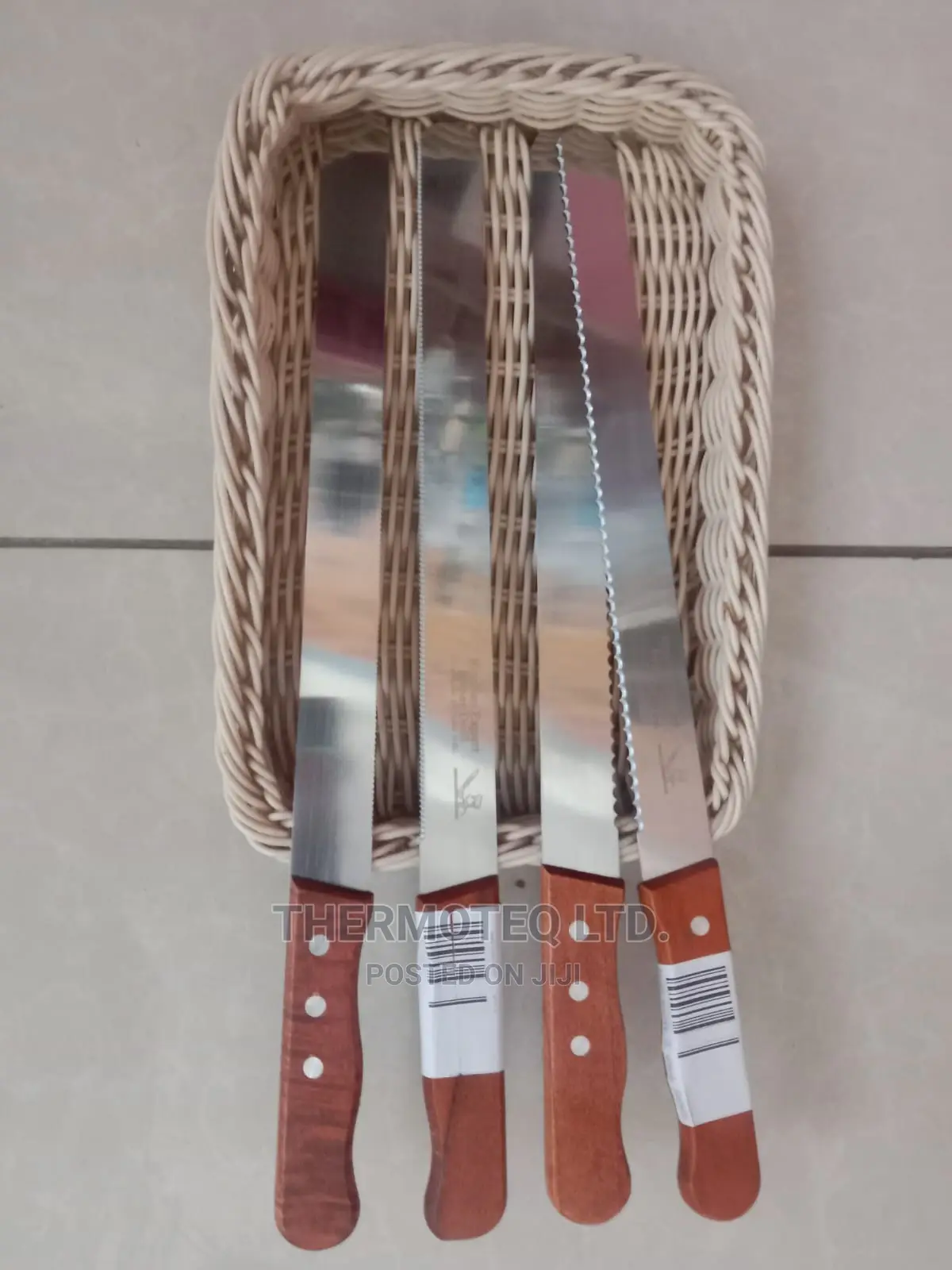 Bread Knife