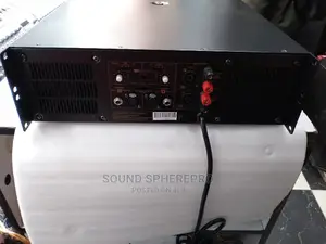 Peavey CS 6000 Amplifier