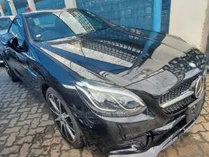 Mercedes-Benz SLK-Class 2016 Black