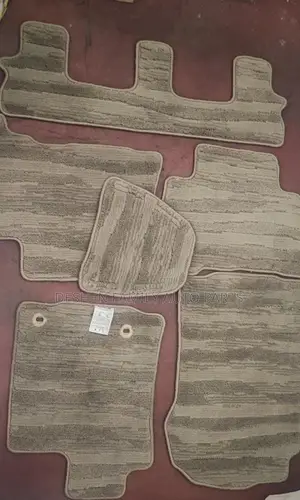 Land Cruiser/Prado 120 /150 Floor Mats