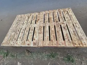 Pallet Bed- 4*6 Detachable.