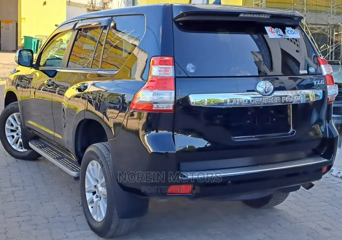 Toyota Land Cruiser Prado 2016 Matt Black
