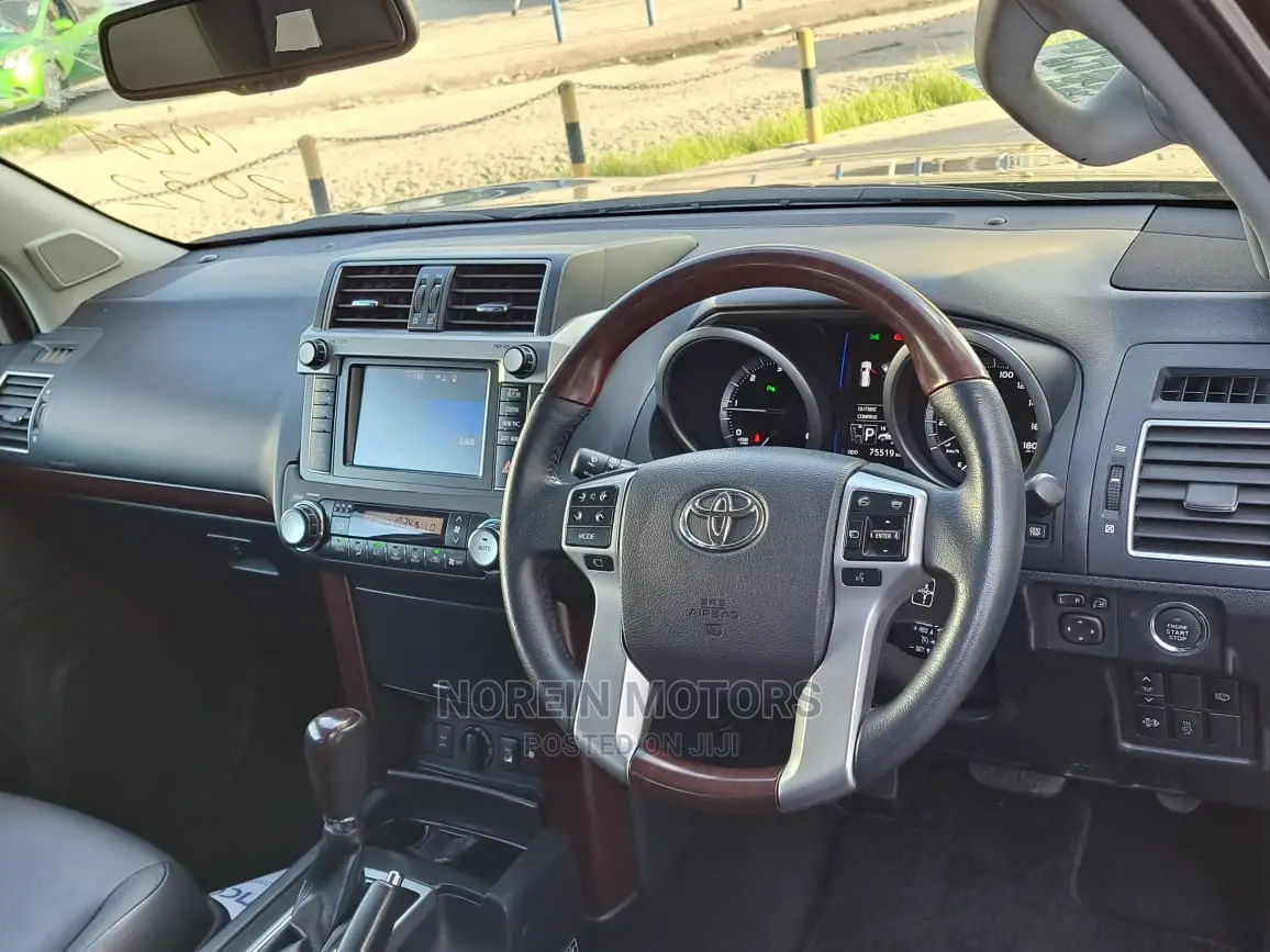 Toyota Land Cruiser Prado 2016 Matt Black