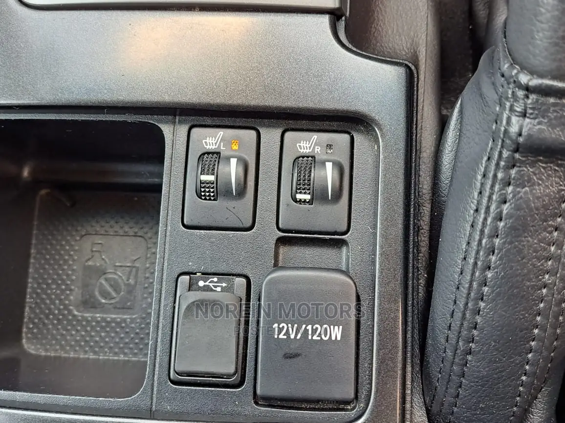 Toyota Land Cruiser Prado 2016 Matt Black