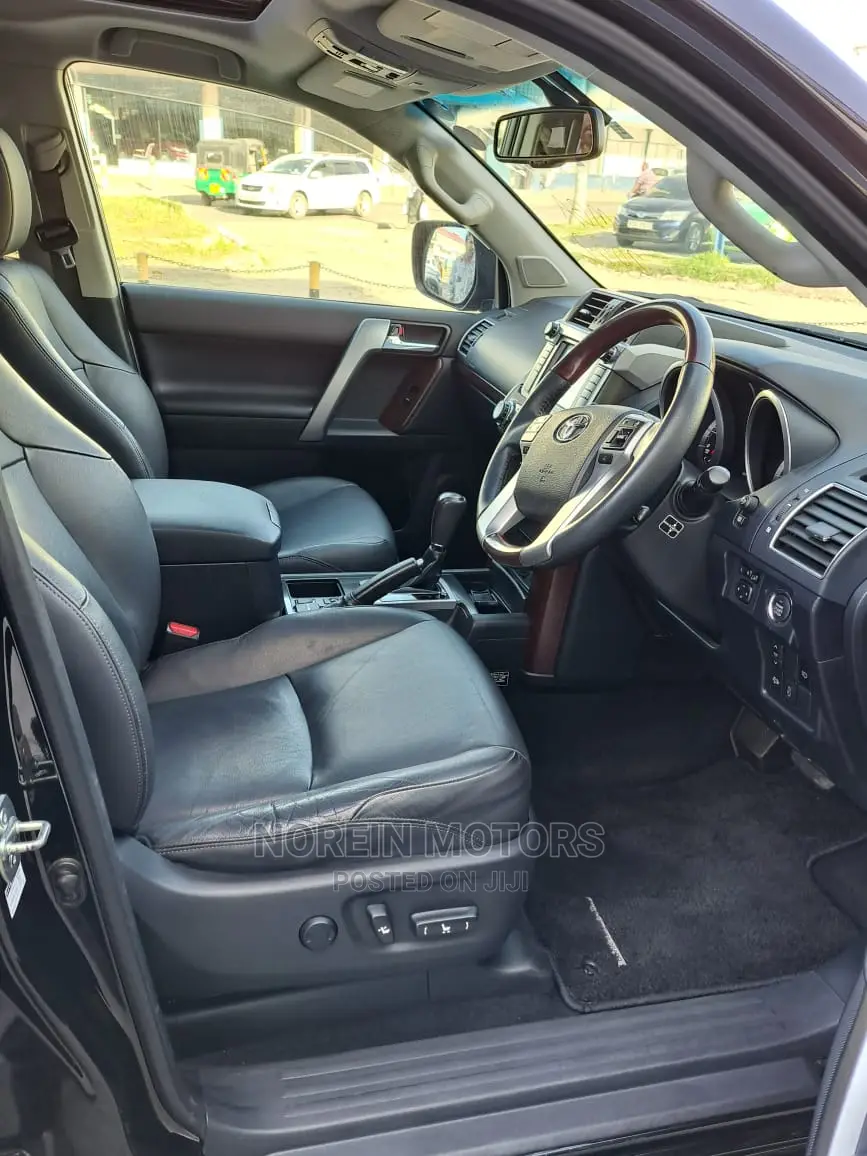 Toyota Land Cruiser Prado 2016 Matt Black