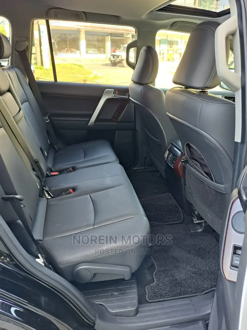Toyota Land Cruiser Prado 2016 Matt Black
