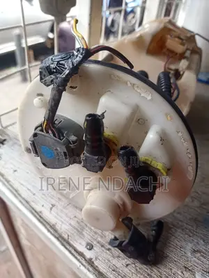 Fuel Pump Hiace (7l) Box