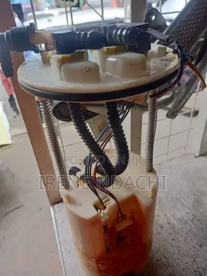 Fuel Pump Hiace (7l) Box