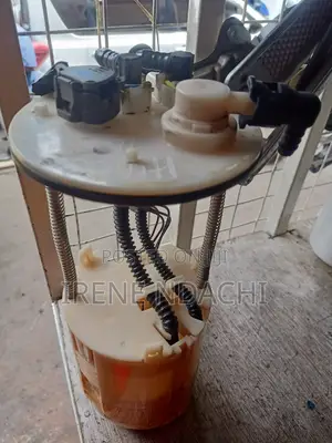 Fuel Pump Hiace (7l) Box