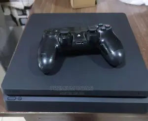 Ps4 Slim With Original Controller