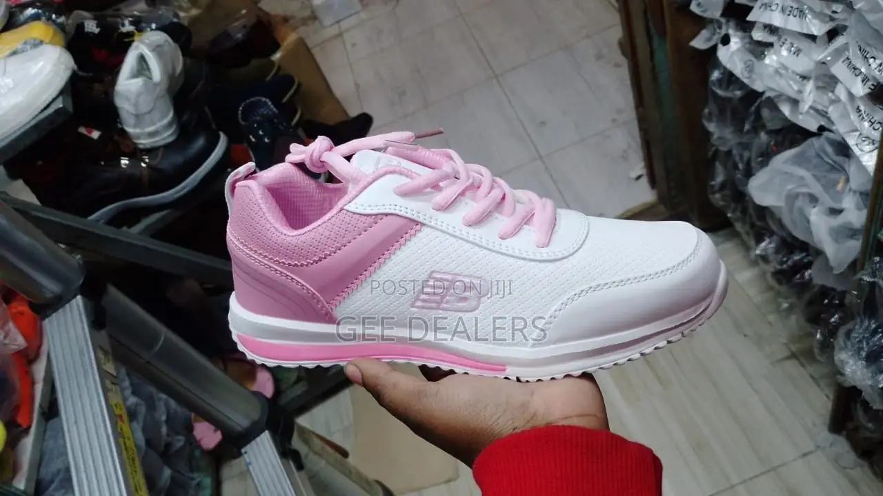SB Sneakers Shoes