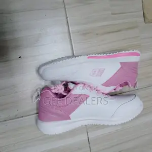 SB Sneakers Shoes