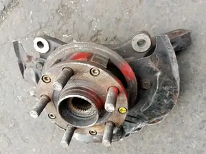 Front Wheel Hub Subaru Forester 2002-2006