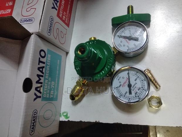 Suitable Oxygen Gas Regulator - main view