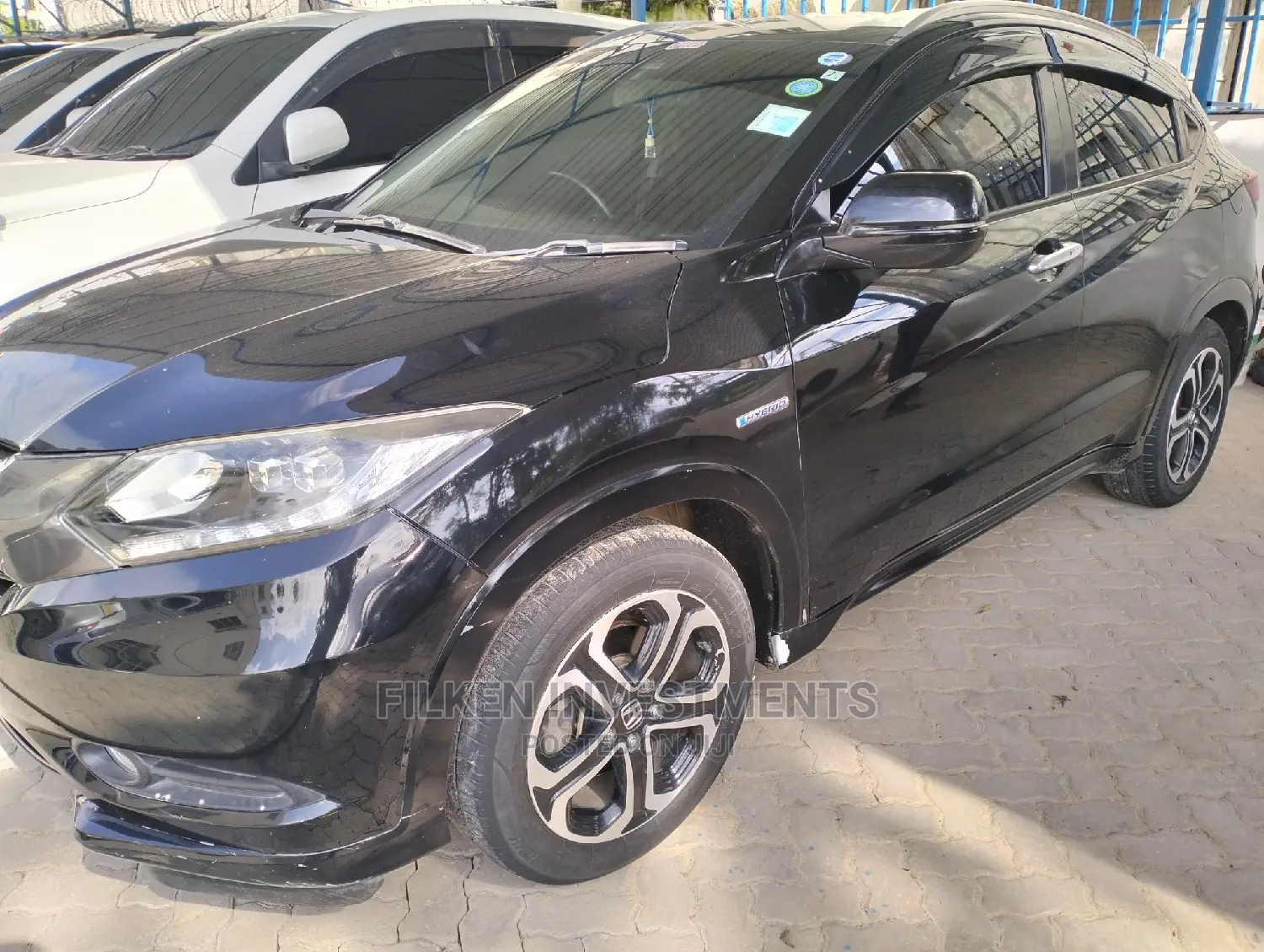 Honda Vezel 1.5 Hybrid 2WD 2015 Black