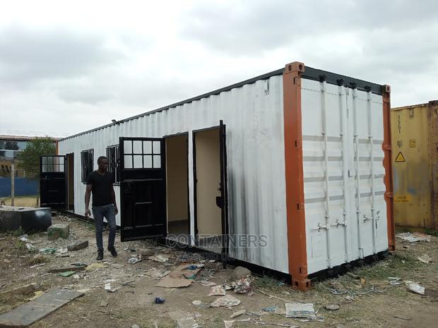 40ft High Cube Shipping Container - thumbnail 4