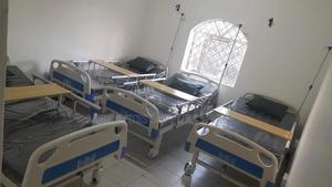 1crank Hospital Bed. - thumbnail 2