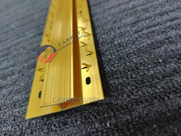 Double Nap Locks Are Used to Professionally Join Two Carpets