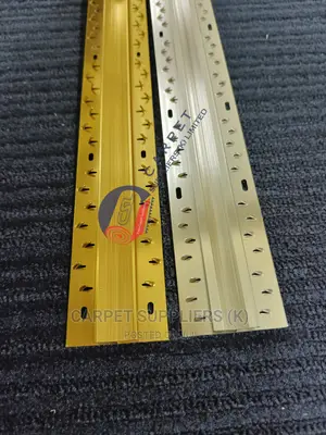 Double Nap Locks Are Used to Professionally Join Two Carpets