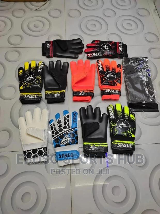 Football Gloves