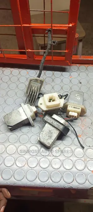 Nissan X-Trail Ac Control Unit.