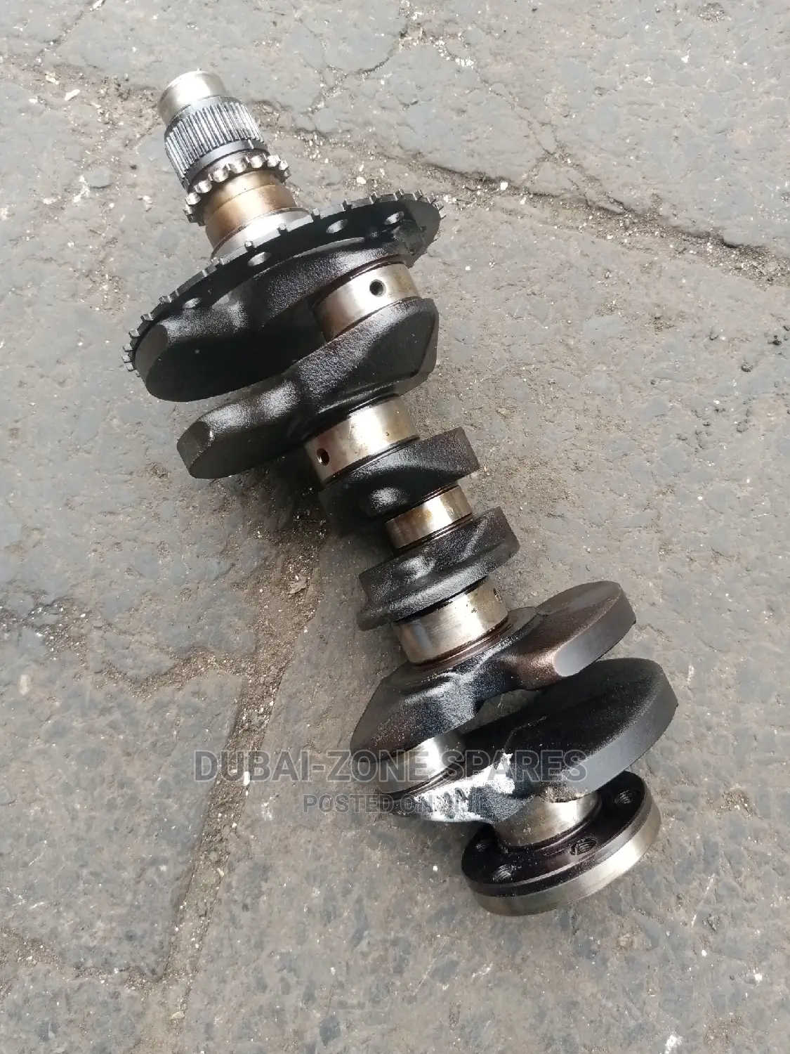 Crankshaft Mitsubishi Mirage 3A90 Available.