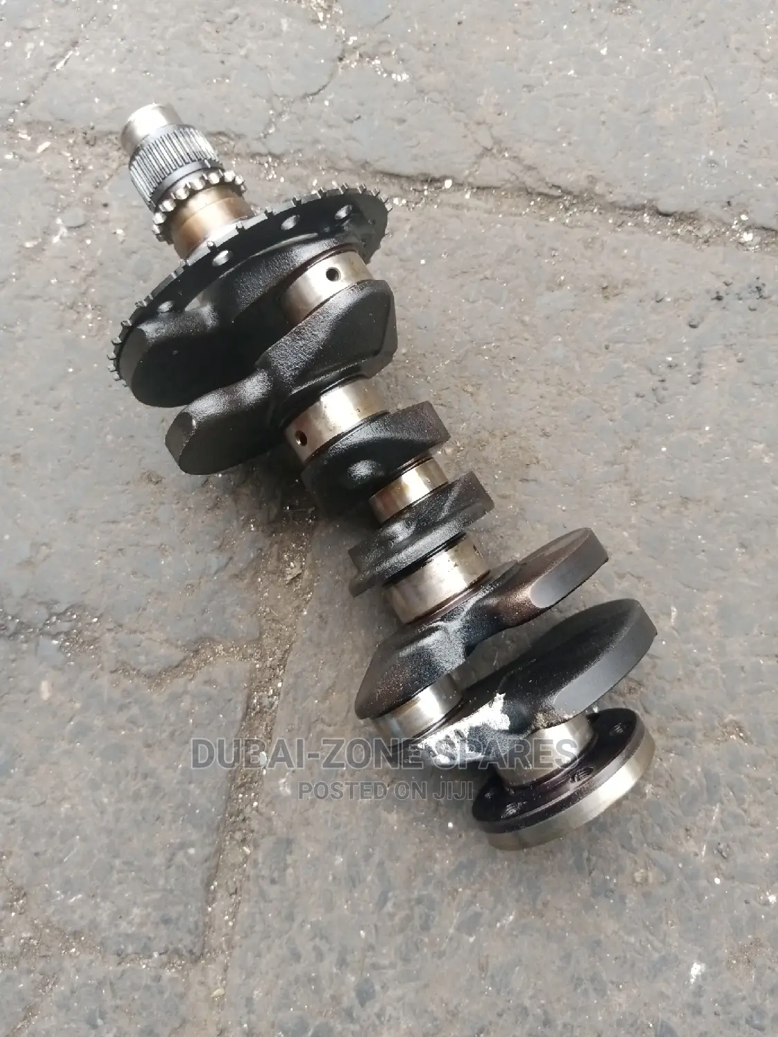 Crankshaft Mitsubishi Mirage 3A90 Available.