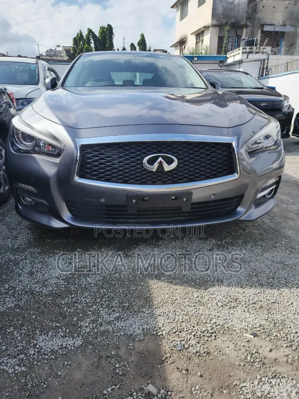 Nissan Skyline 2016 Gray