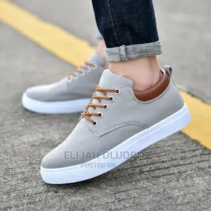 Men Laced Rubbers