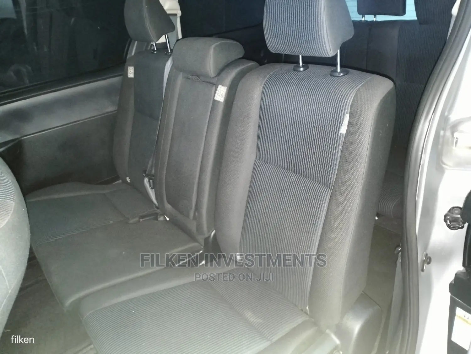 Toyota Noah 2015 Silver
